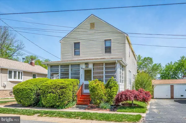Wilmington, DE 19809,913 ELIZABETH AVE