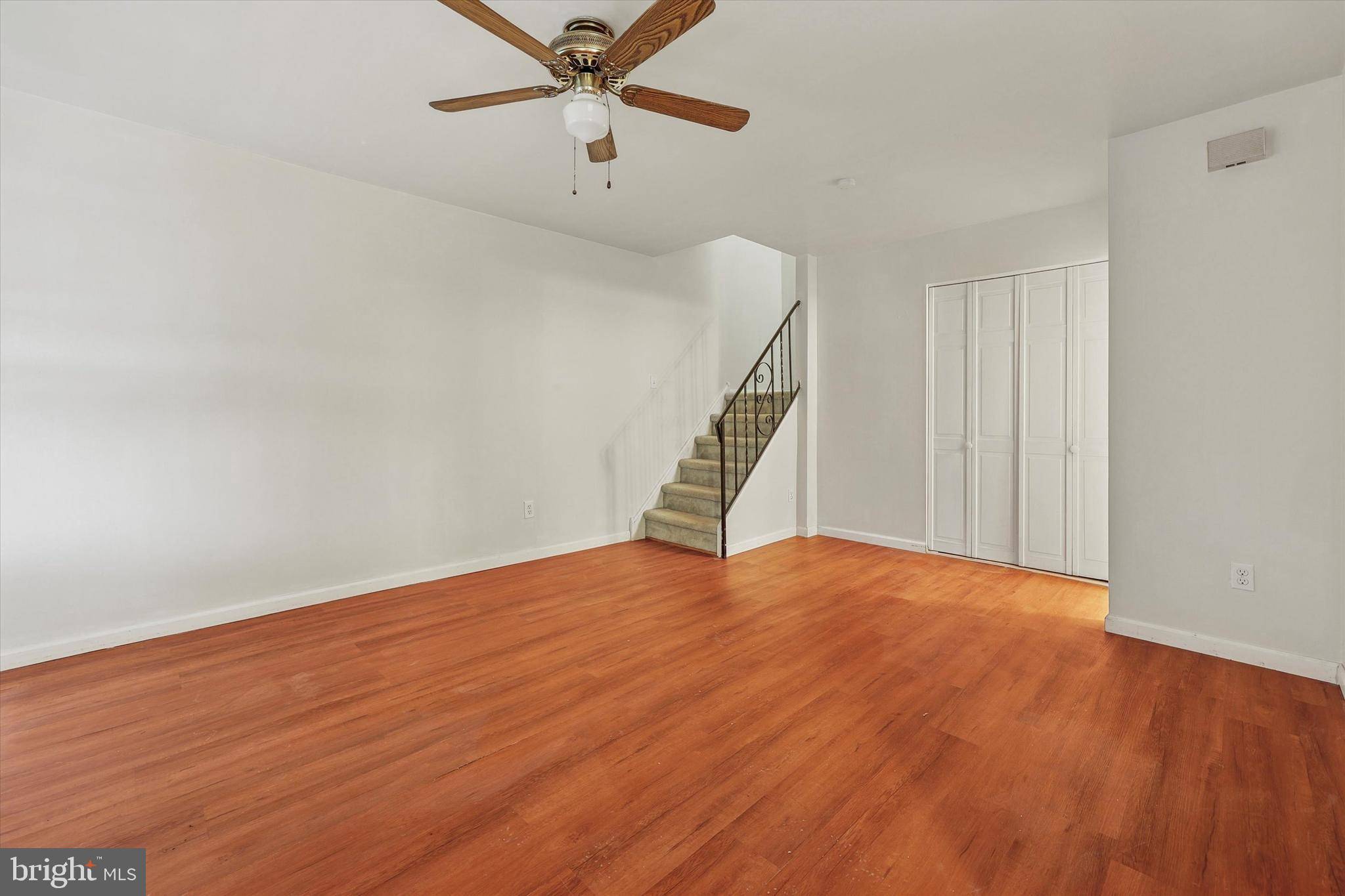 Philadelphia, PA 19128,7015 RIDGE AVE #15