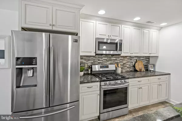 Philadelphia, PA 19122,1818 N FRONT ST #B