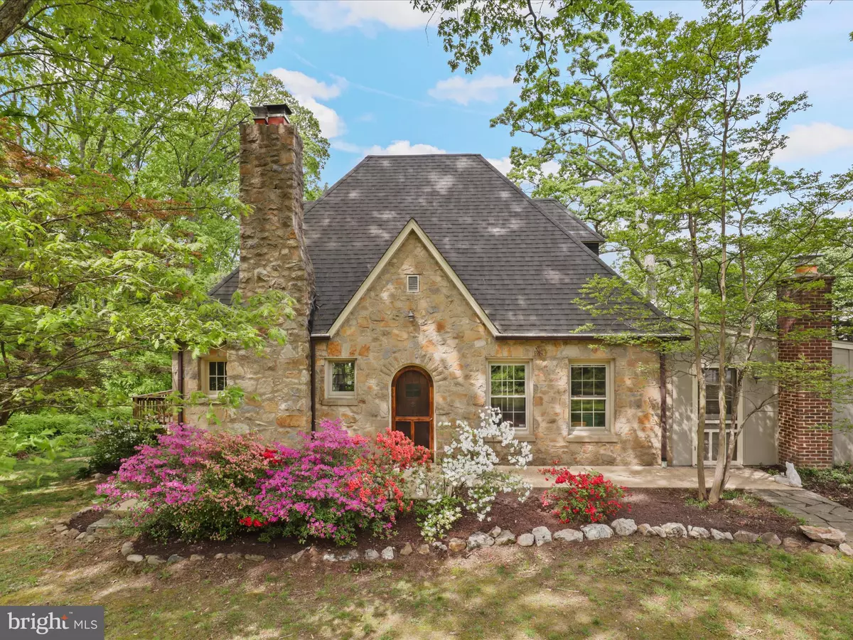 Alexandria, VA 22310,6022 VALLEY VIEW DR