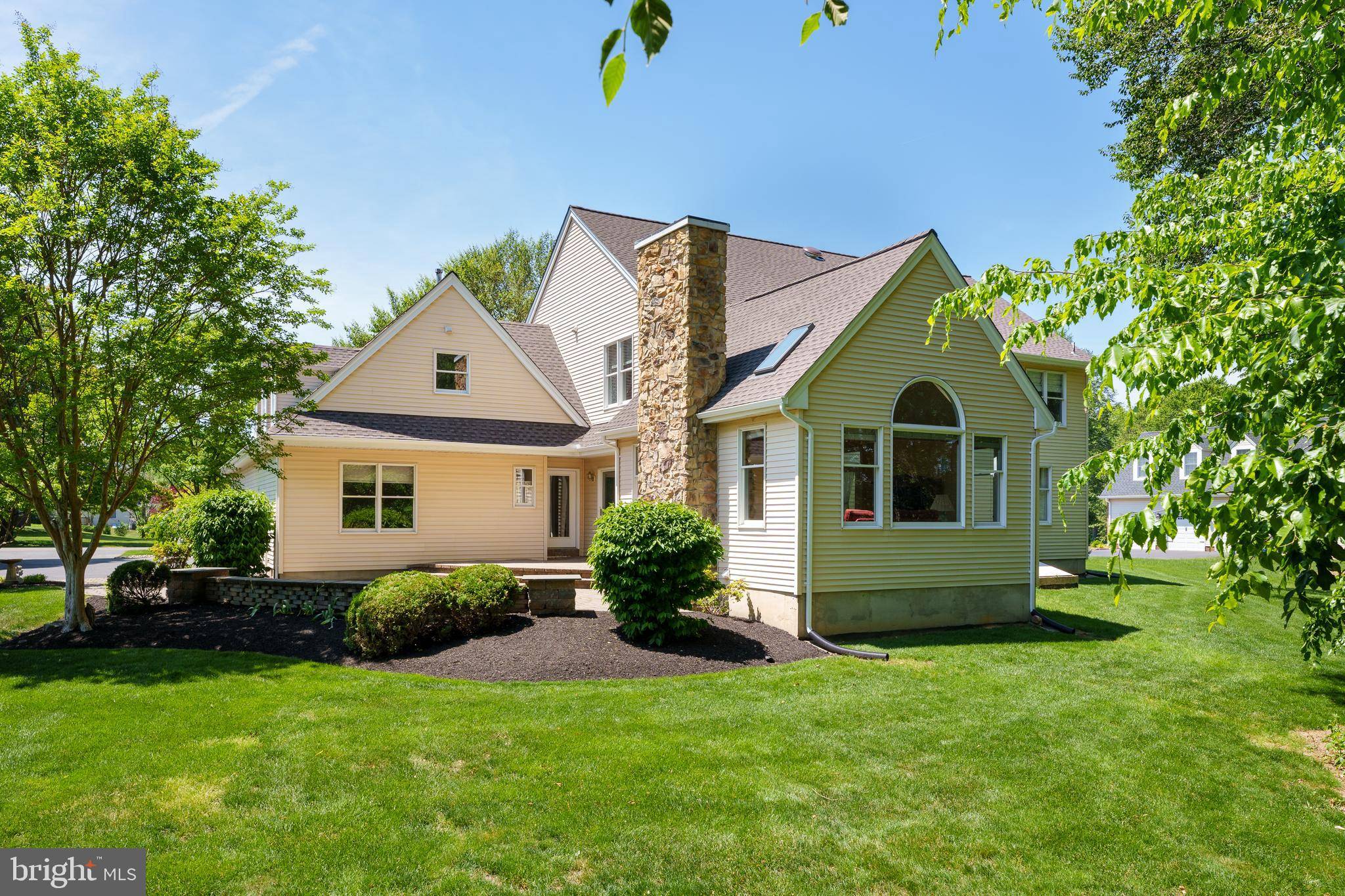 Plainsboro, NJ 08536,3 WHEATSHEAF CT