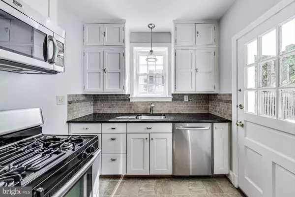 Chevy Chase, MD 20815,2 ALDEN LN
