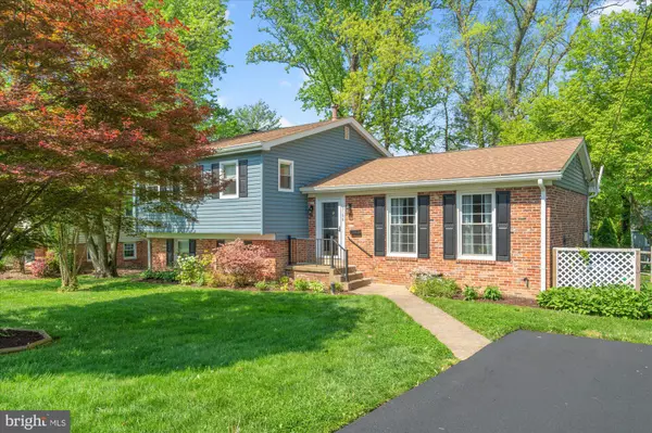Fairfax, VA 22031,3106 SAVOY DR
