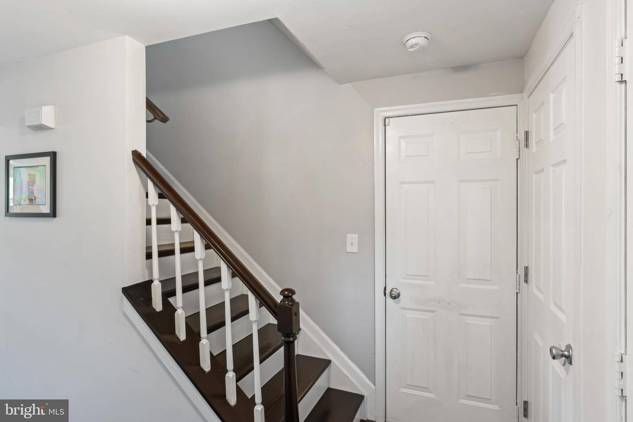 Sterling, VA 20164,202 TRAIL CT