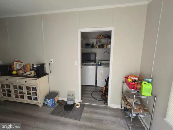 Honey Brook, PA 19344,27 NAVAHO LN