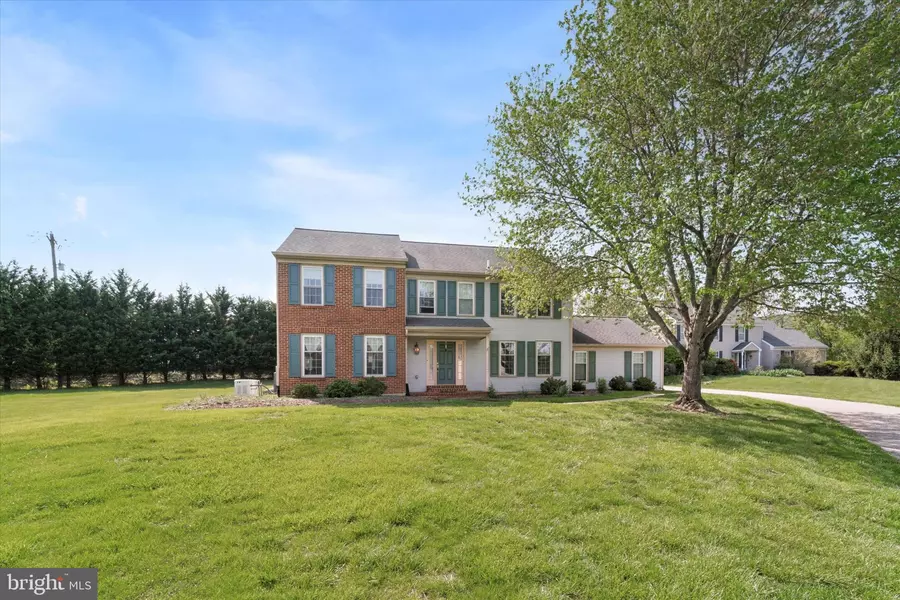 1098 ARMSTRONG CT, Chesterbrook, PA 19087