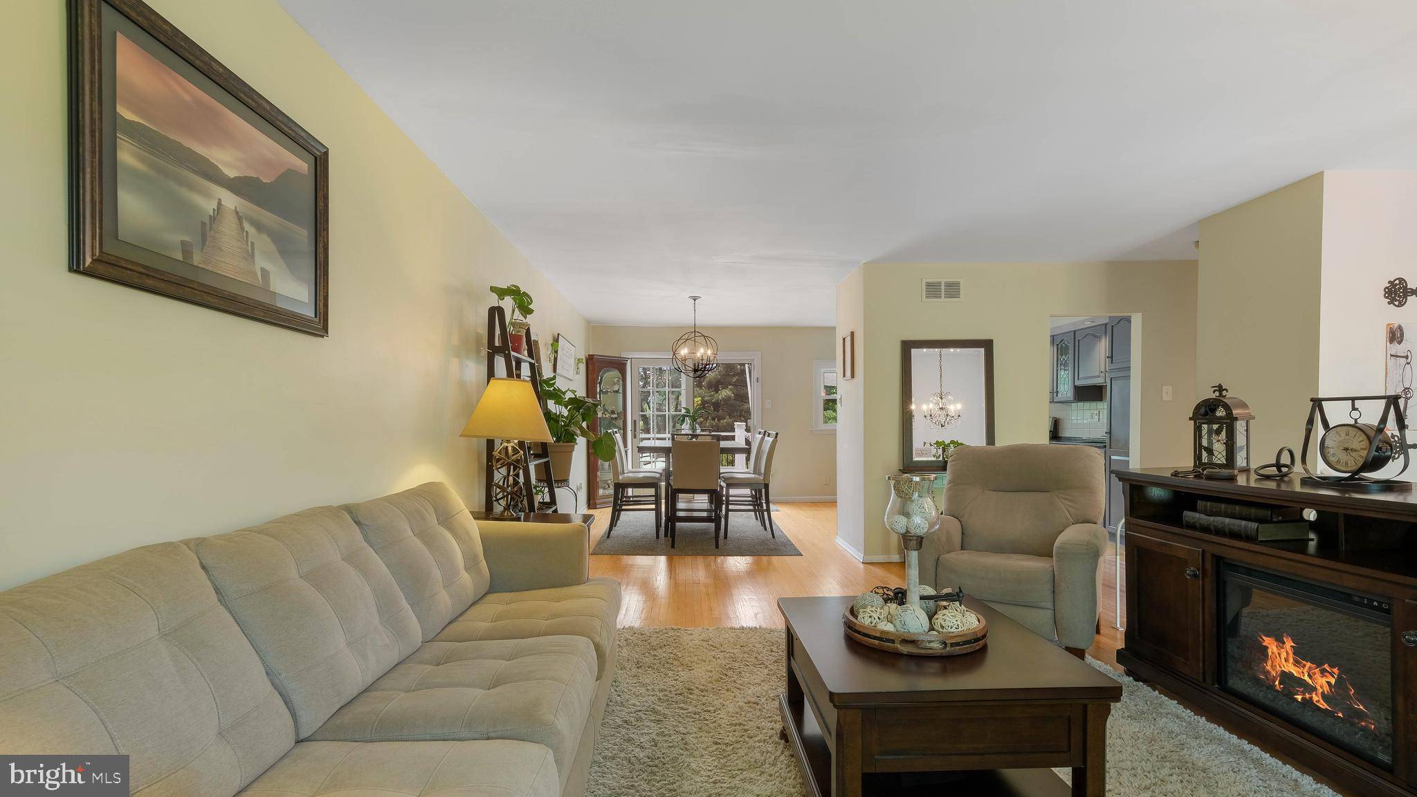 North Wales, PA 19454,105 AZALEA PL