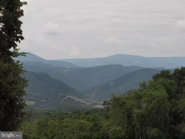 Riverton, WV 26814,515 LOOKOUT LN