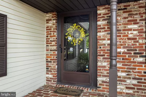 Mount Laurel, NJ 08054,886 LAFAYETTE DR