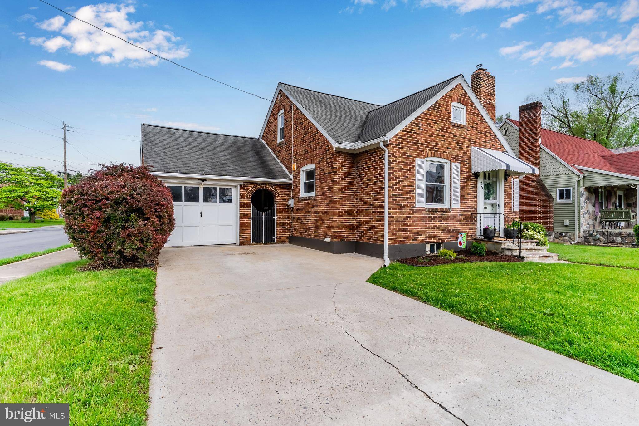 Carlisle, PA 17013,439 N EAST ST