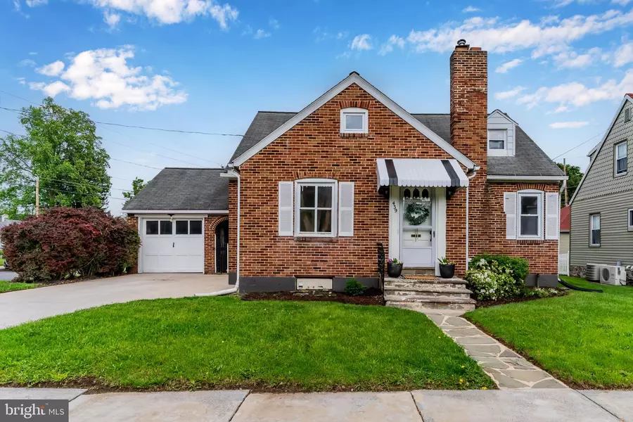 439 N EAST ST, Carlisle, PA 17013