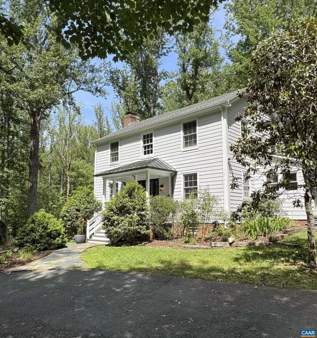 Charlottesville, VA 22901,2051 WHIPPOORWILL RD