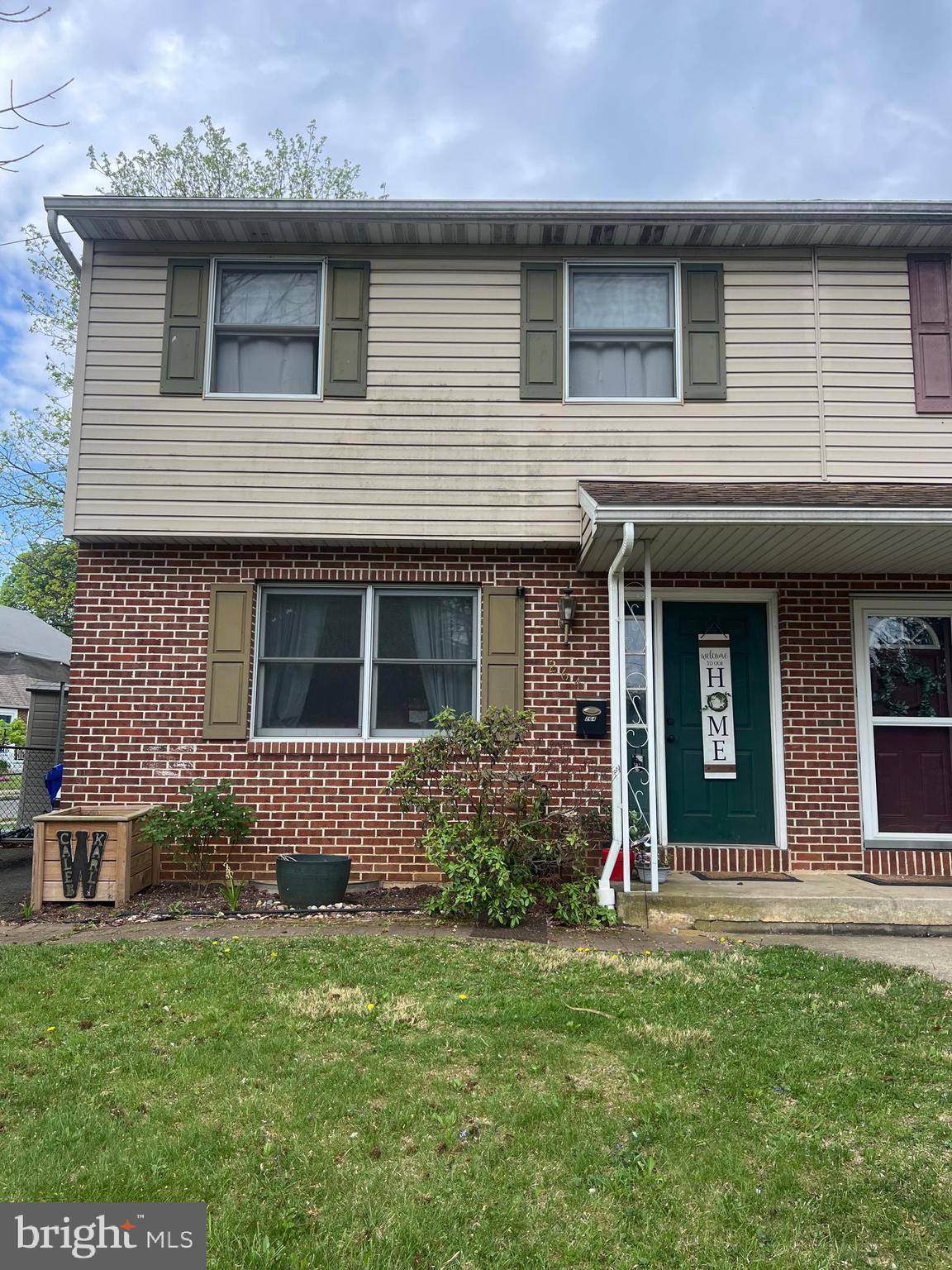 264 ARLINGTON ST, Reading, PA 19611