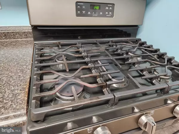 Beltsville, MD 20705,11220 CHERRY HILL RD #243