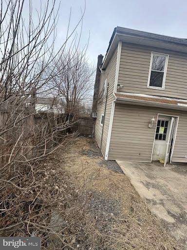 Pittston, PA 18640,47 MILL ST