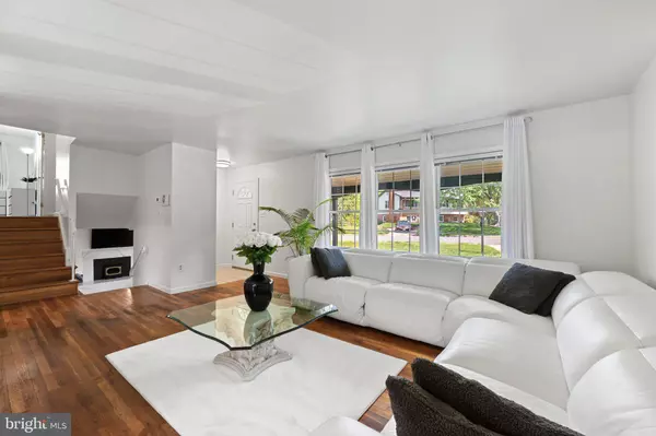 Manassas, VA 20109,7518 ROXBURY AVE