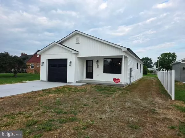 274 ROYAL AVE, Strasburg, VA 22657