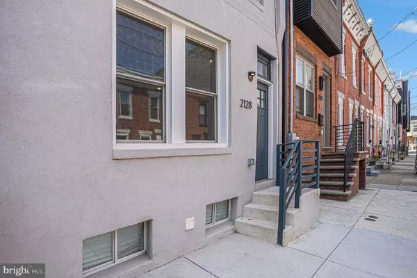 Philadelphia, PA 19145,2128 FERNON ST