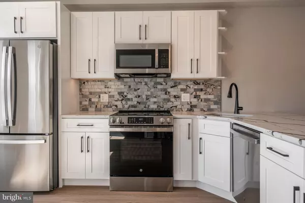 Philadelphia, PA 19131,4090 CONSHOHOCKEN AVE #A8