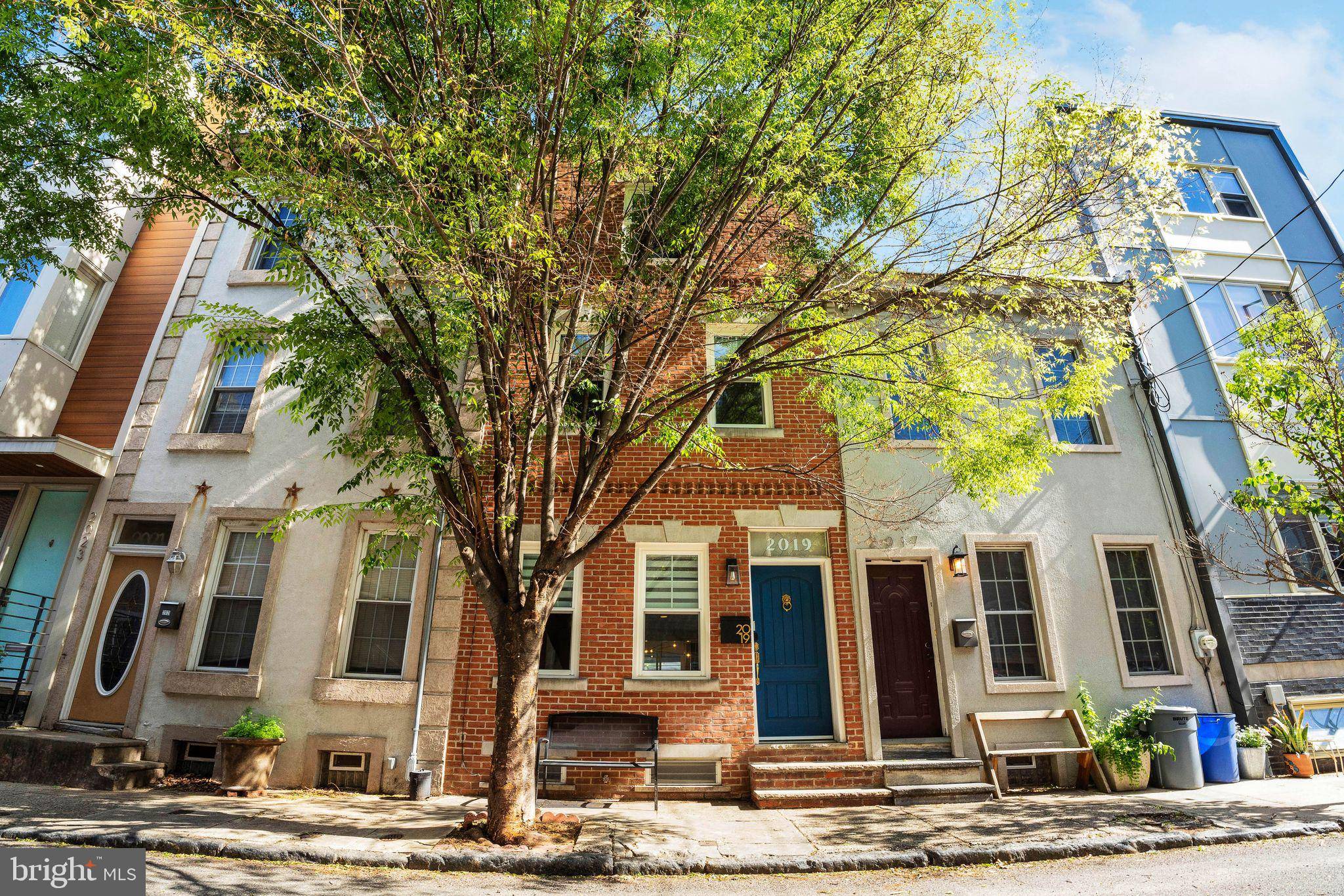 2019 PEMBERTON ST, Philadelphia, PA 19146