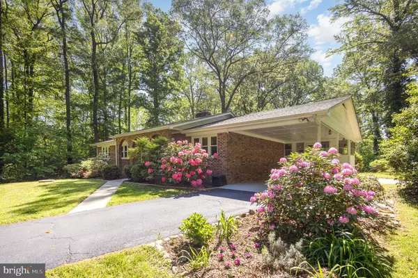 Fredericksburg, VA 22405,344 LEELAND RD