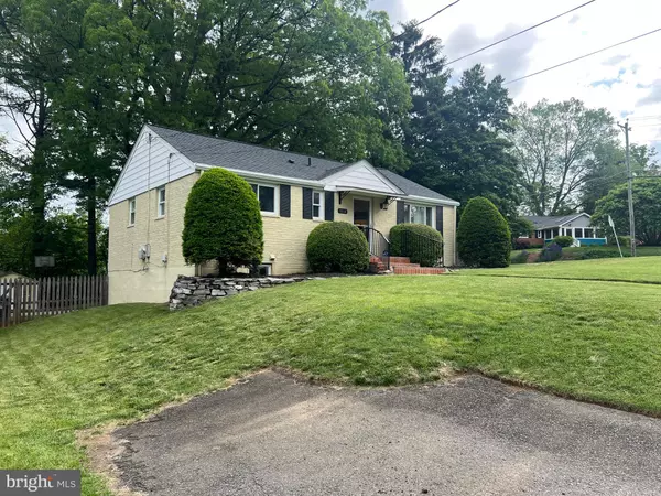Falls Church, VA 22046,7216 DEBORAH DR