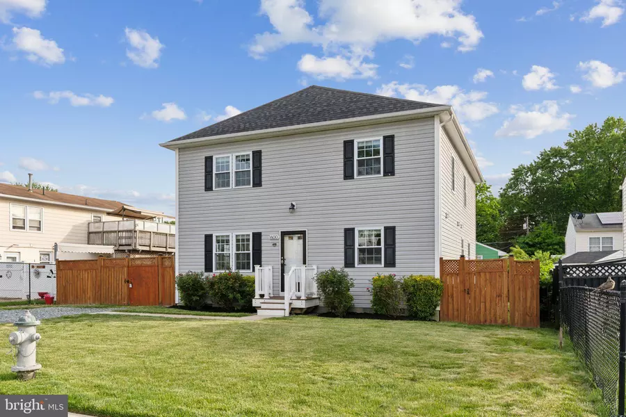 1600 BALLINGER AVE, Landover, MD 20785