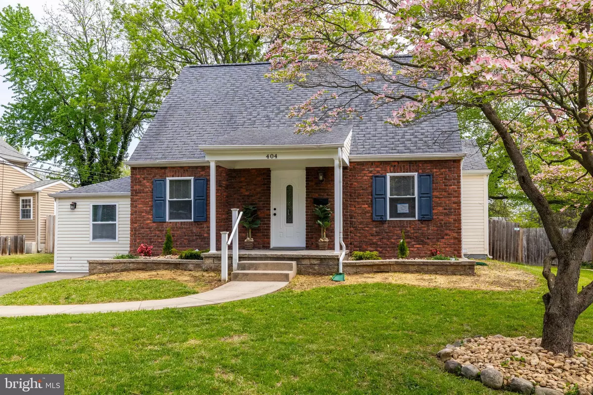 Hatboro, PA 19040,404 CRESCENT RD