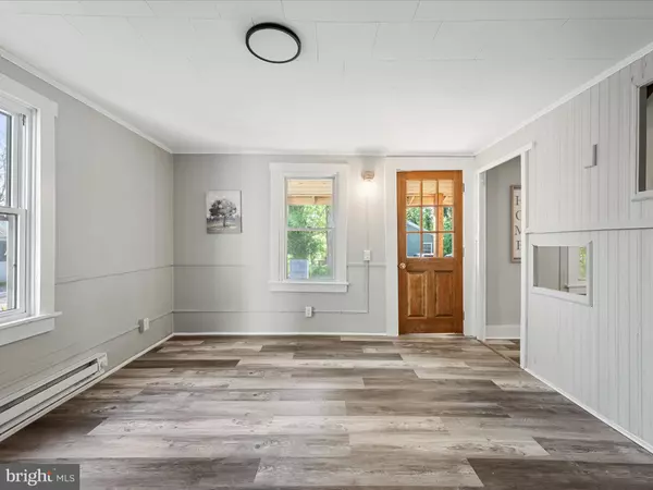 Shepherdstown, WV 25443,111 RAY ST