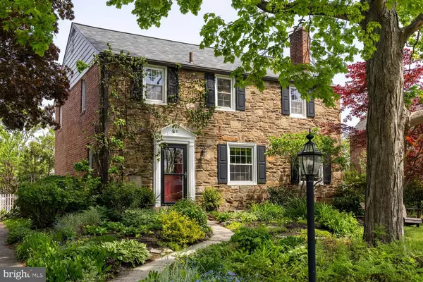 Erdenheim, PA 19038,818 DOWNS RD