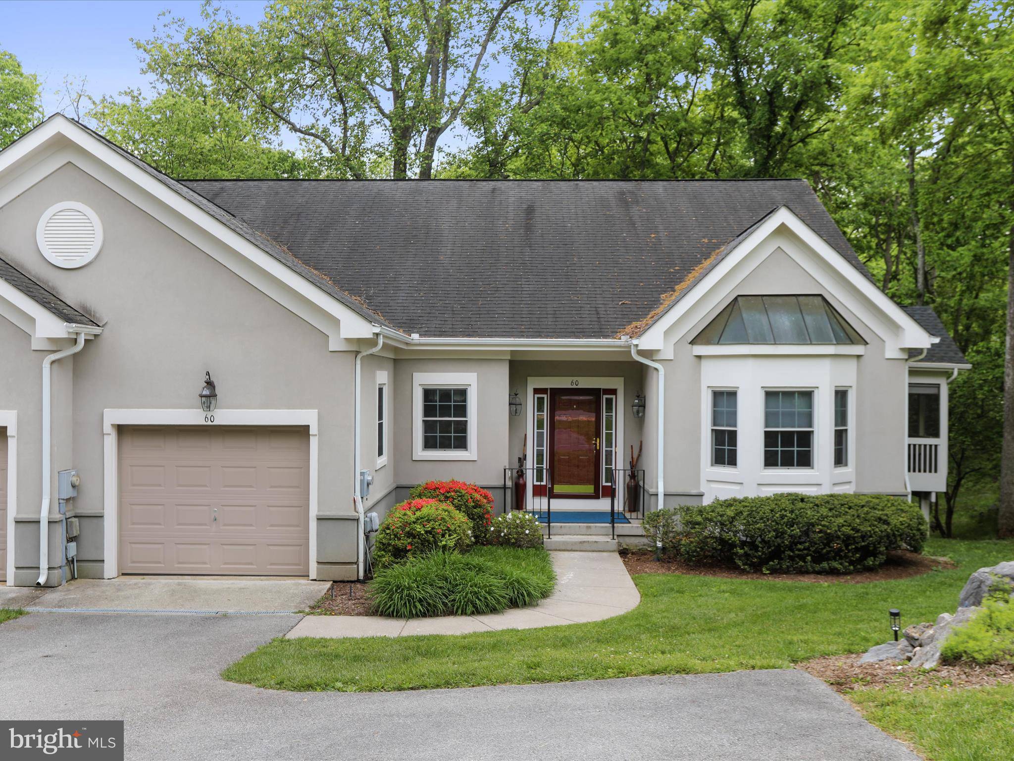 60 REACHCLIFF DR, Shepherdstown, WV 25443
