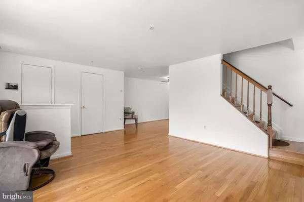 Capitol Heights, MD 20743,5136 CRANMER WAY