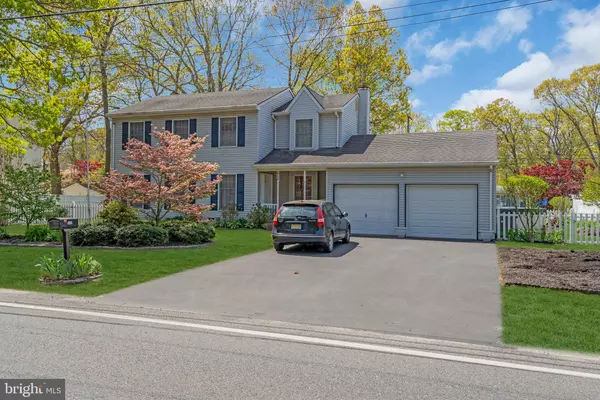 Bayville, NJ 08721,210 CHELSEA AVE