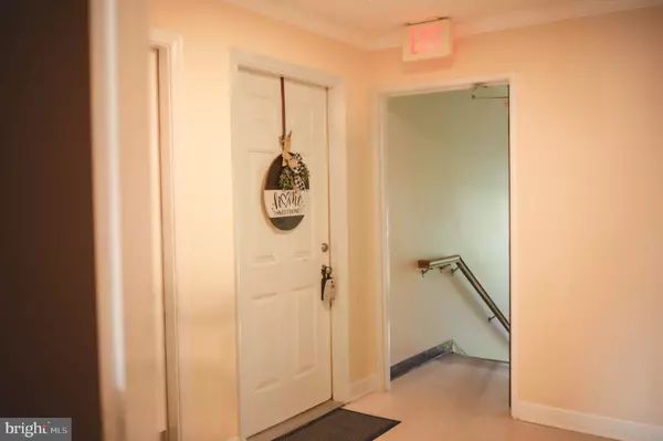 Bealeton, VA 22712,11230 TORRIE WAY #J