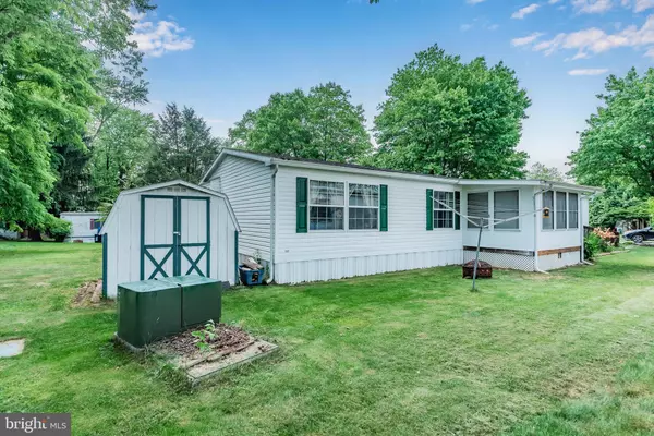 Carlisle, PA 17015,48 PEACH LN