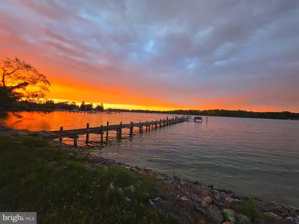 Kilmarnock, VA 22482,2215 DITCHLEY ROAD