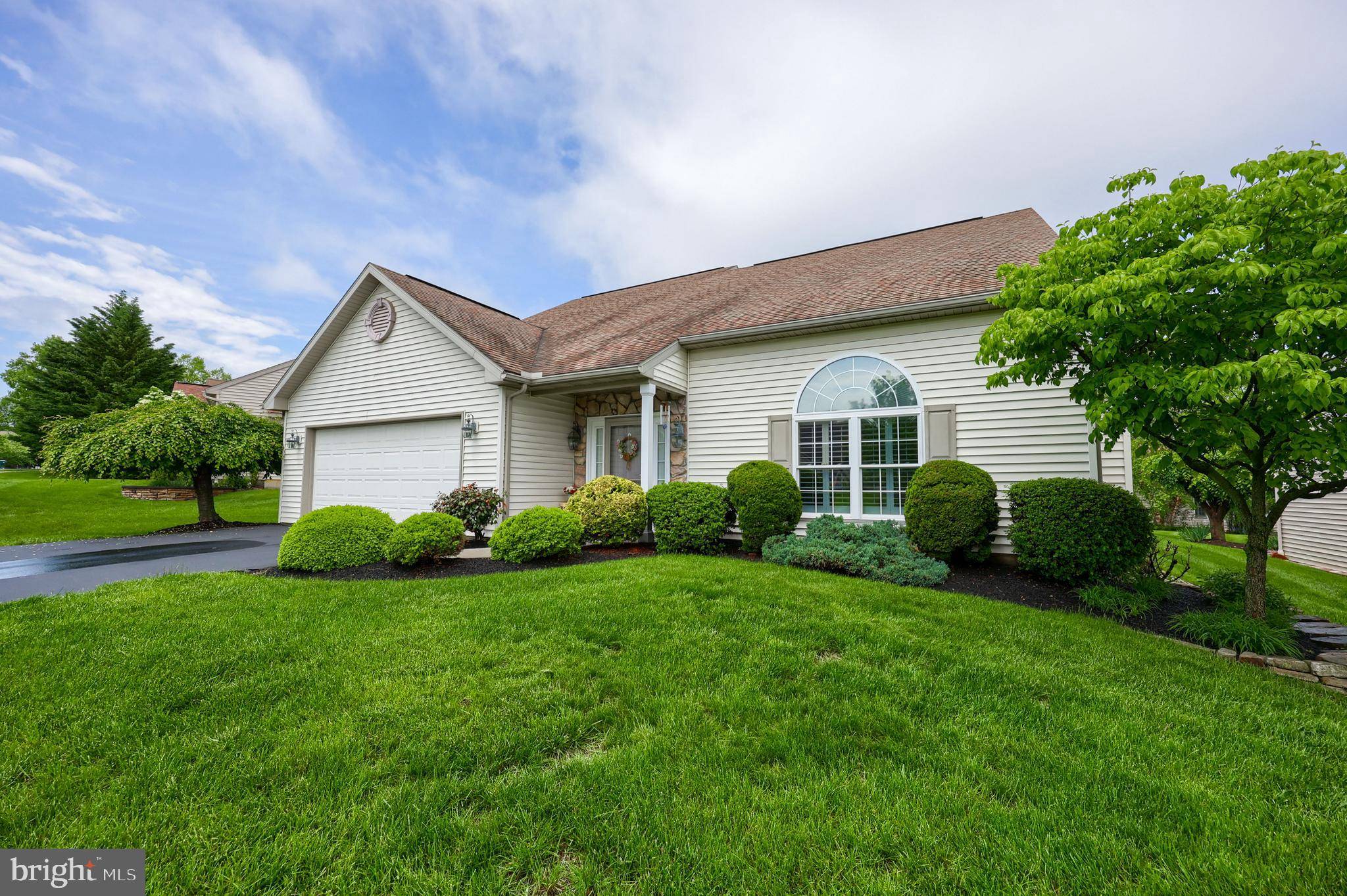 Reading, PA 19608,109 S CACOOSING DR