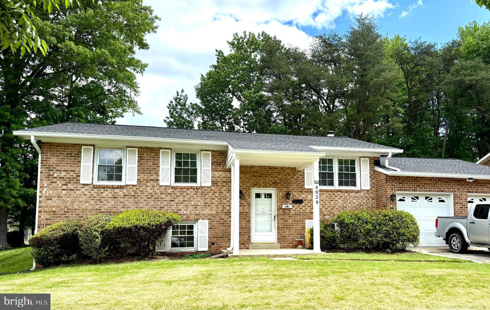 4029 92ND, Springdale, MD 20774