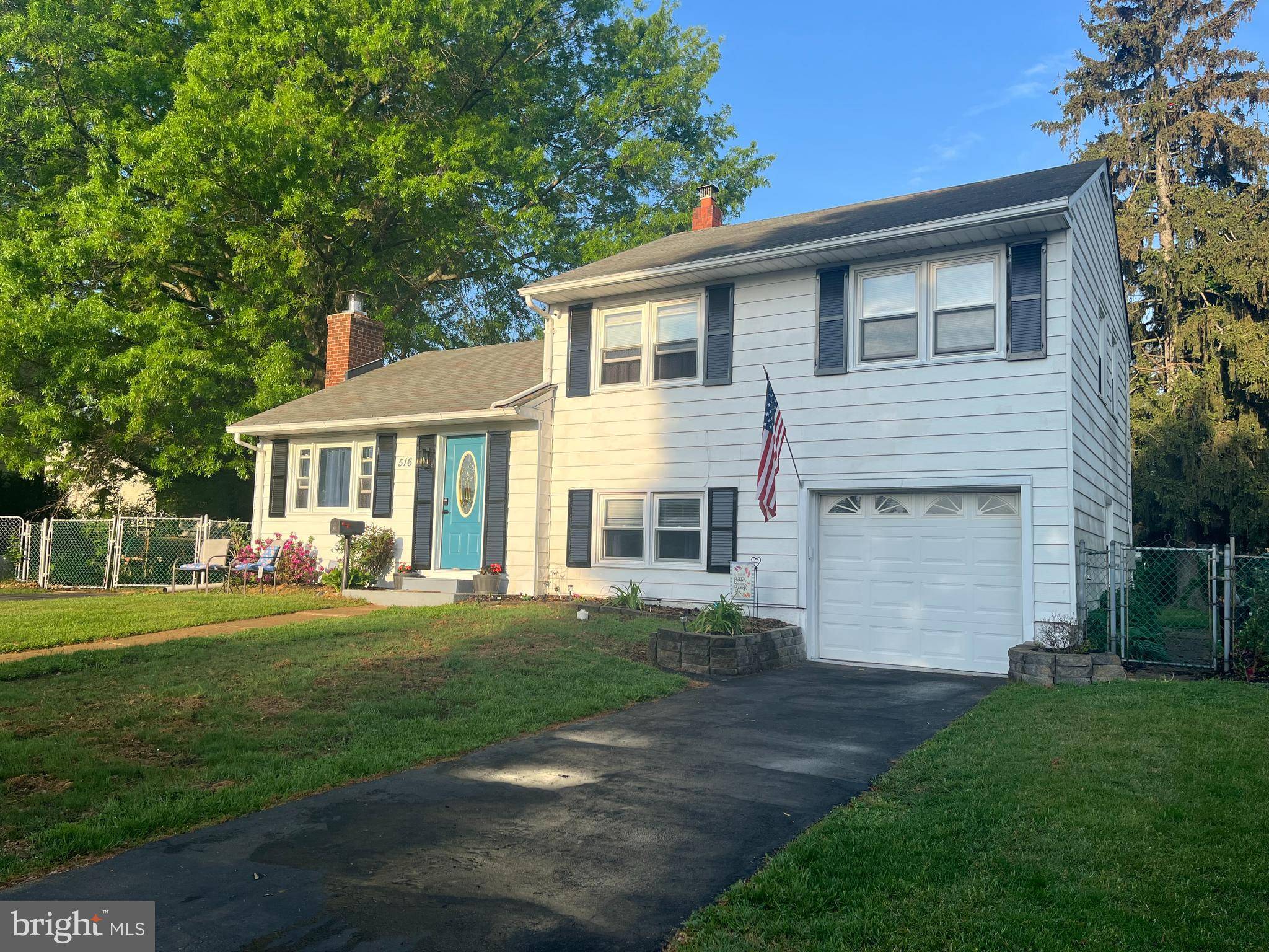 Wilmington, DE 19804,516 GLOVER RD