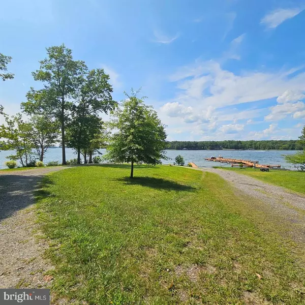 Mineral, VA 23117,184 ANNA COVES COURT