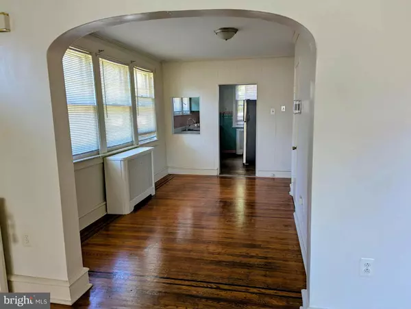 Cherry Hill, NJ 08002,6 W HOFFMAN AVE #1