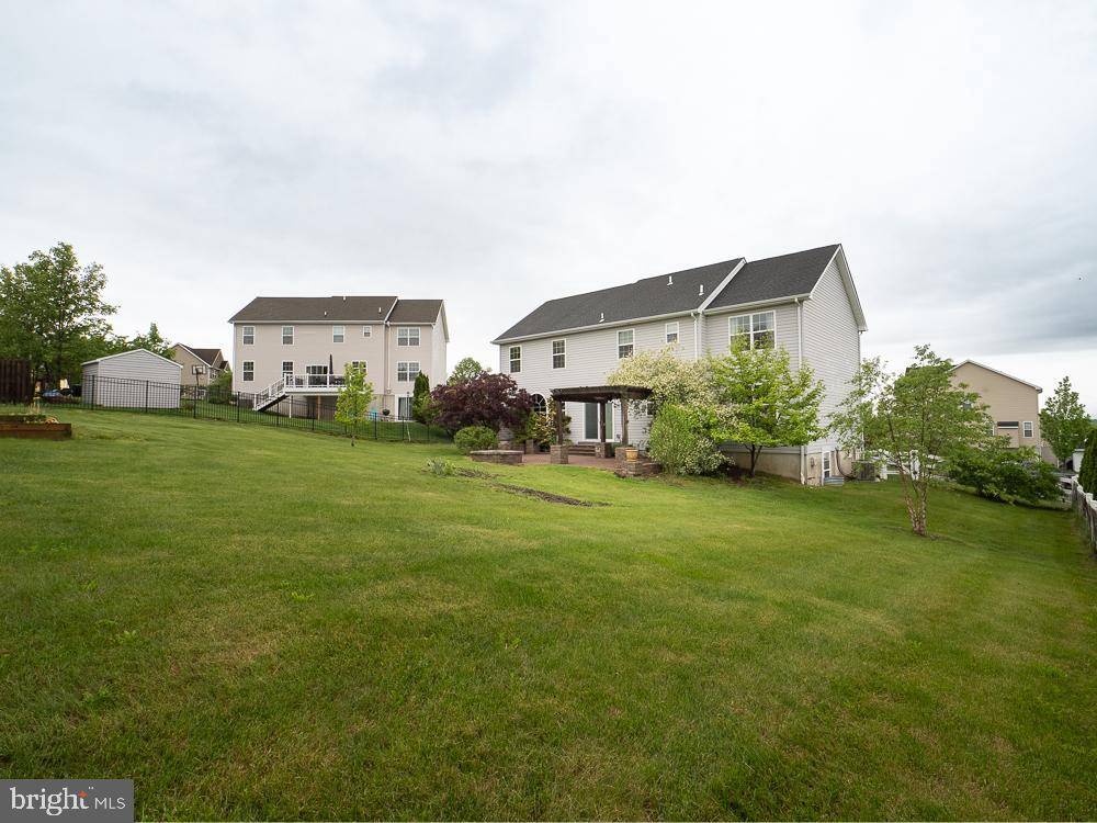 Gilbertsville, PA 19525,106 LAWRENCE DR