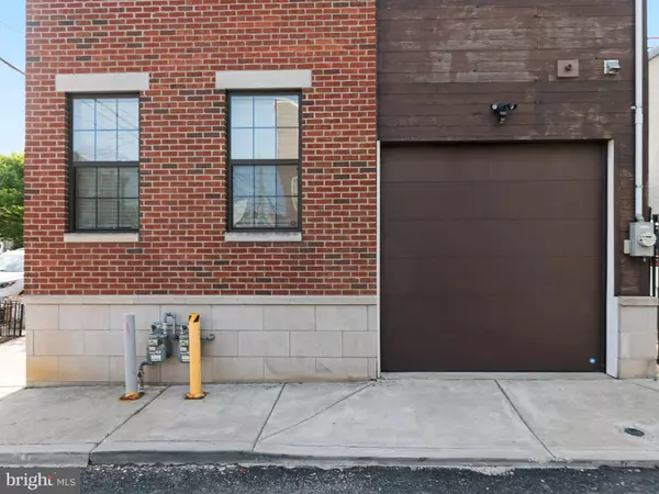 Philadelphia, PA 19122,106-12 W JEFFERSON ST #2