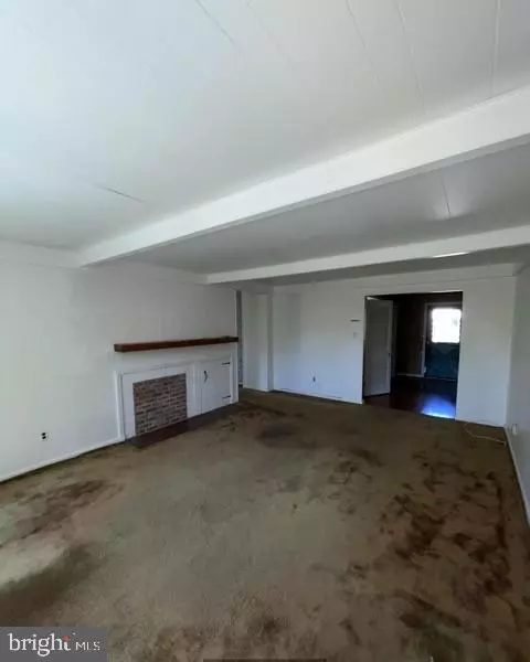 Cherry Hill, NJ 08034,1324 BEAVERBROOK DR