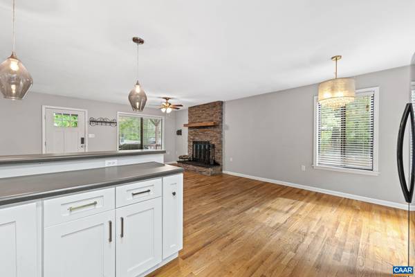 Palmyra, VA 22963,10 DARBY LN
