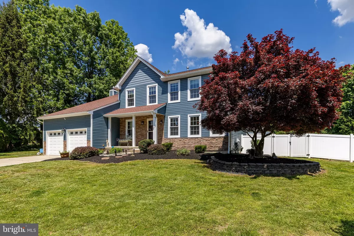 Robbinsville, NJ 08691,4 HONEYSUCKLE DR