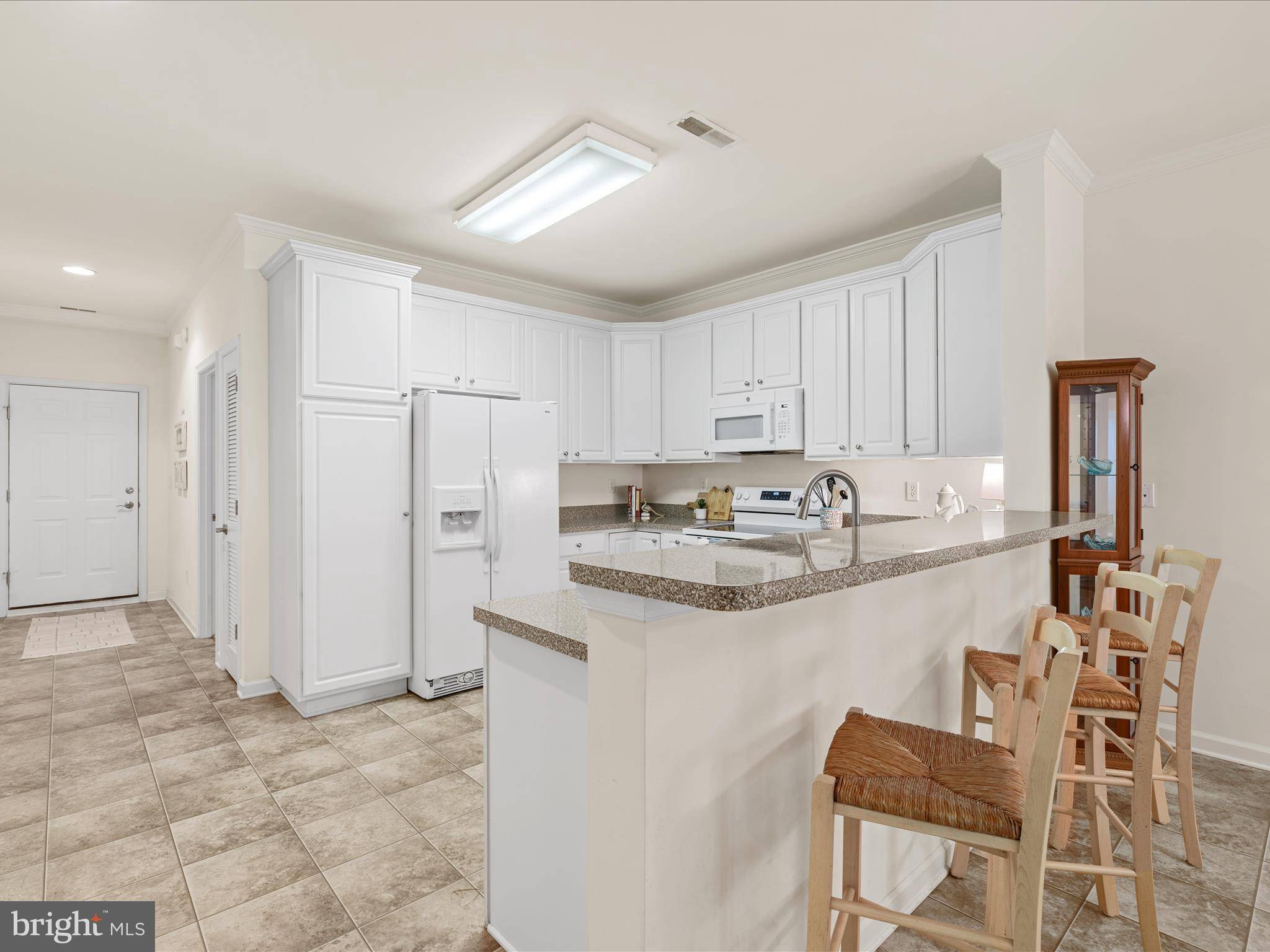 Ocean View, DE 19970,30413 CEDAR NECK RD #304