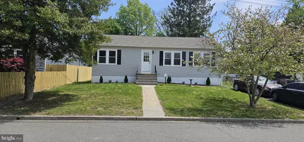 130 MECHANIC ST,  Hightstown,  NJ 08520