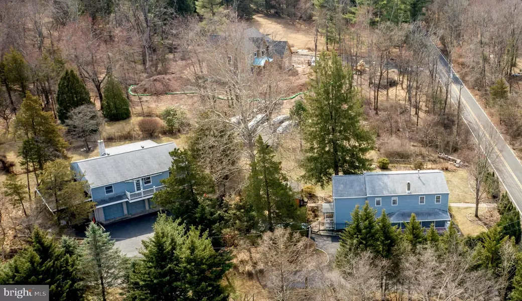 242 AND 244 S SUGAN RD, New Hope, PA 18938