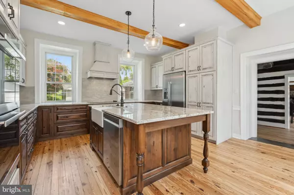 6777 DUMENY RD, Greencastle, PA 17225